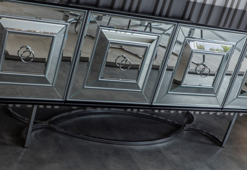 <p>GRANDE LUX YEMEK TAKIMI</p>
