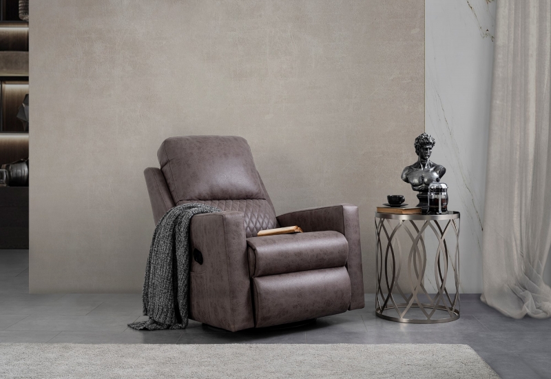 <p>HELEN MASAJLI SALLANAN BABA KOLTUĞU</p>
