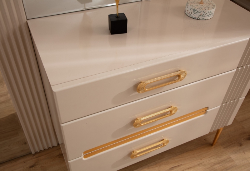 <p>ASTON YATAK ODASI</p>
