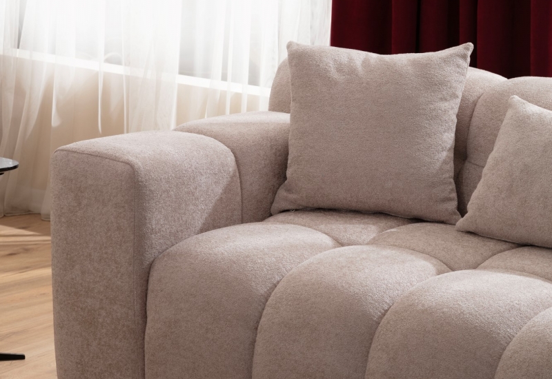 <p>STAR KOLTUK TAKIMI</p>
