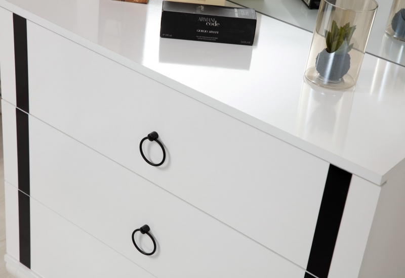 <p>İNCİ YATAK ODASI</p>
