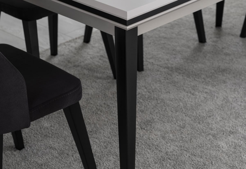 <p>MONA YEMEK ODASI</p>
