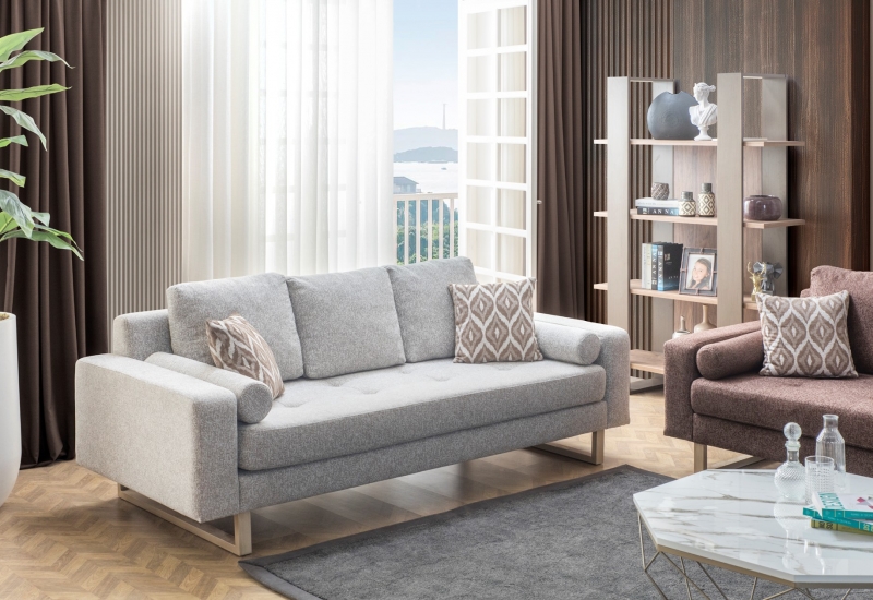 <p>QUEEN KOLTUK TAKIMI</p>
