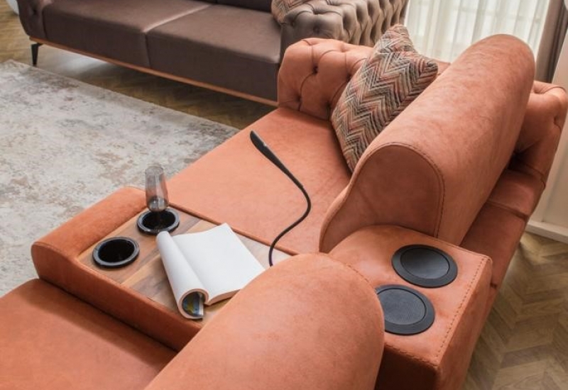 <p>MEGA KOLTUK TAKIMI</p>
